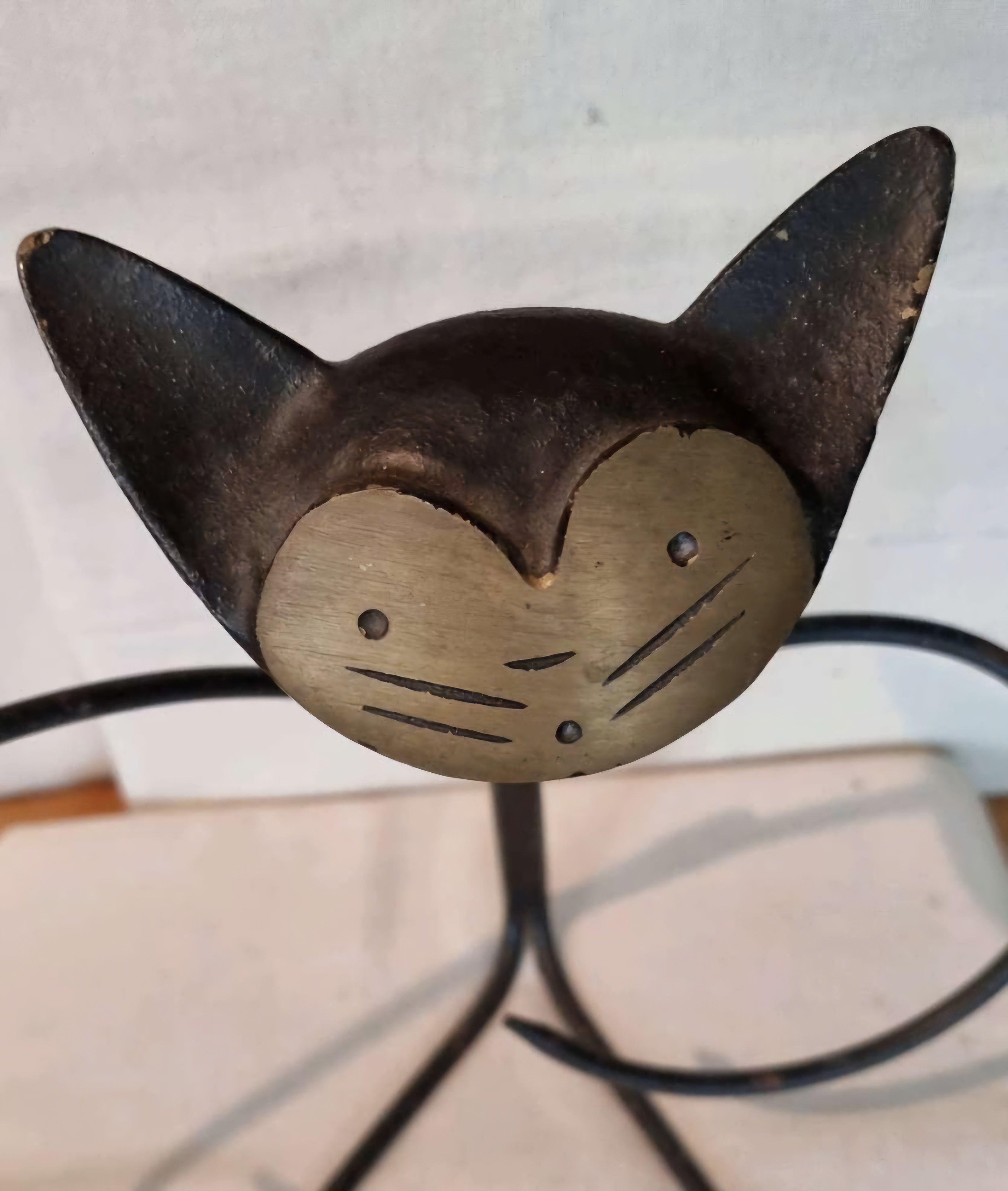 Cat Wine Bottle Holder - Hertha Baller